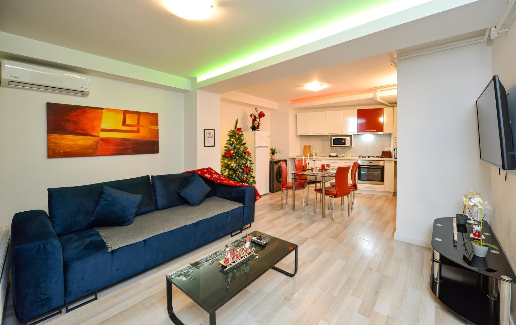 City Center Suite With Terrace Bucarest Esterno foto