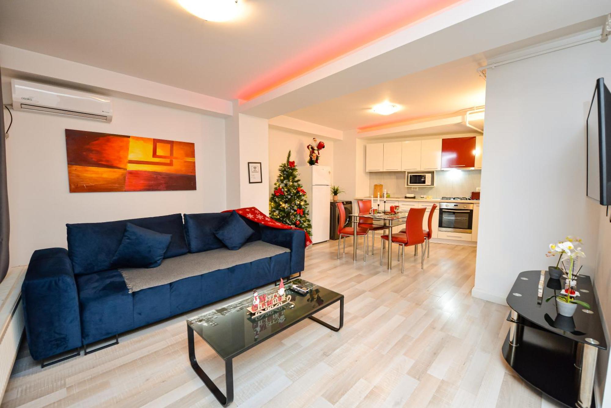 City Center Suite With Terrace Bucarest Esterno foto