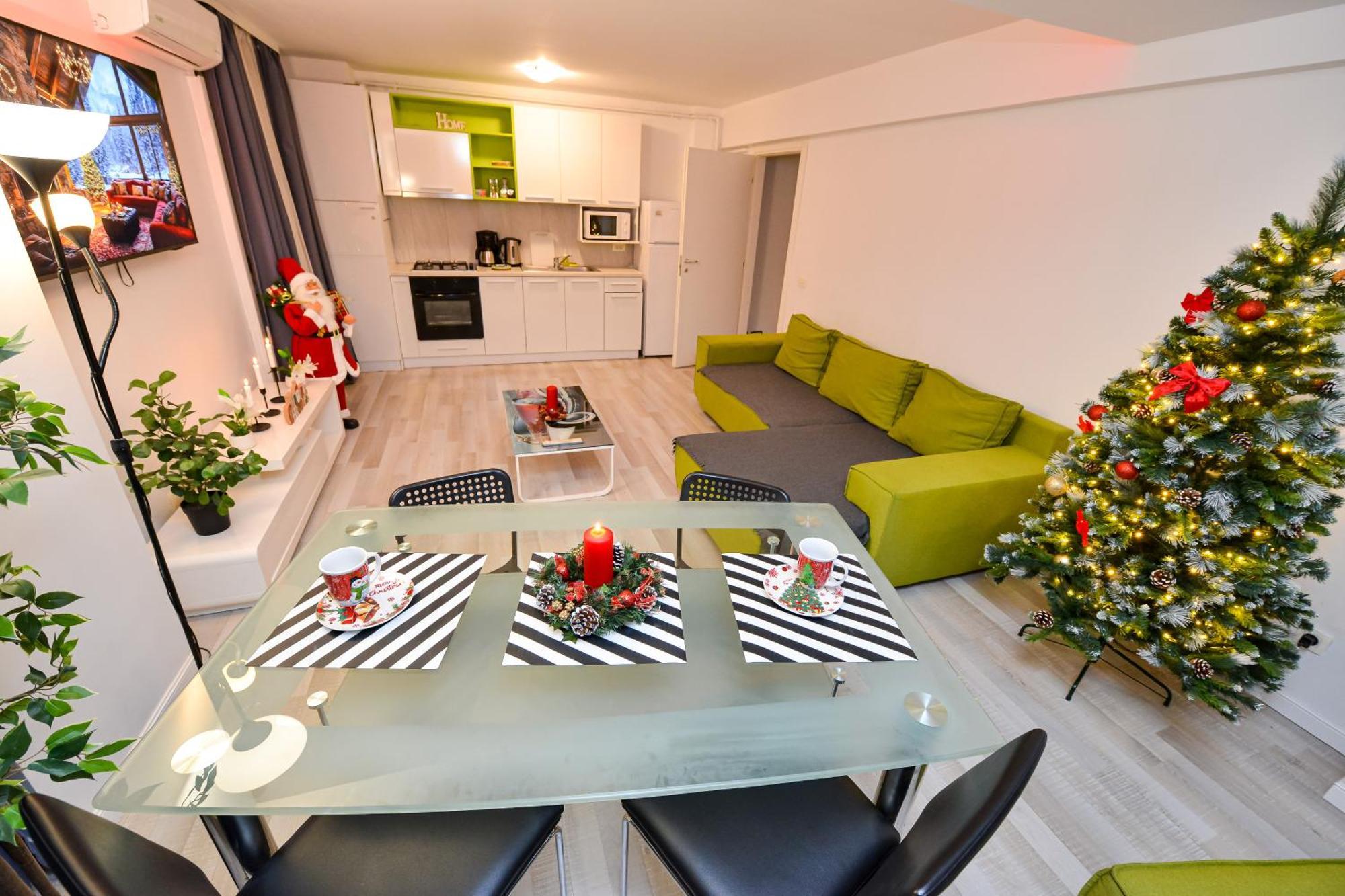 City Center Suite With Terrace Bucarest Esterno foto
