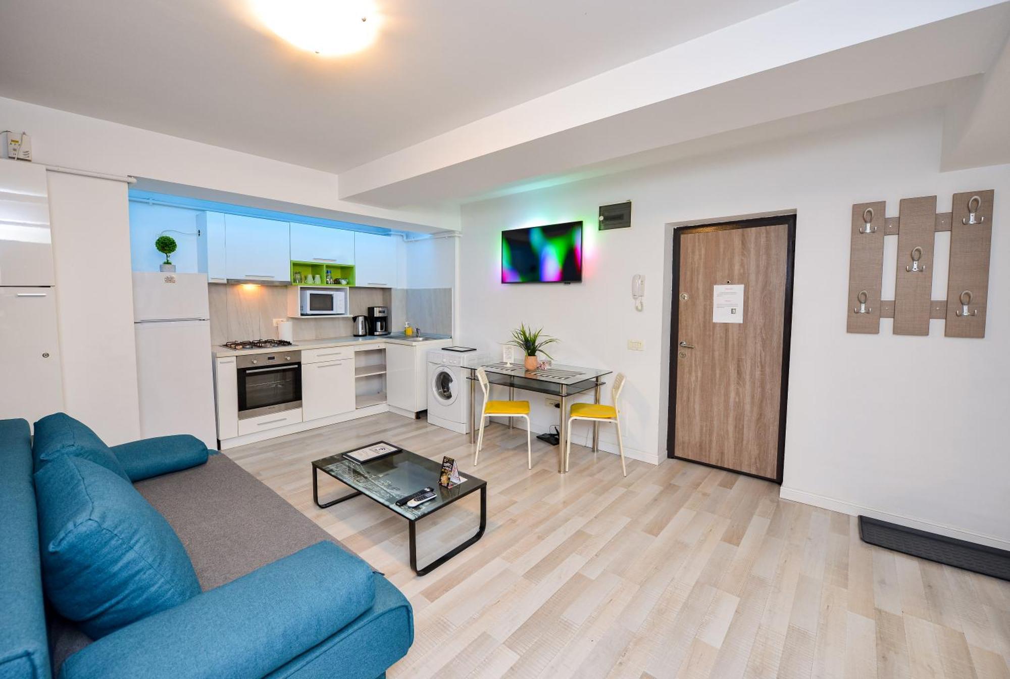 City Center Suite With Terrace Bucarest Esterno foto